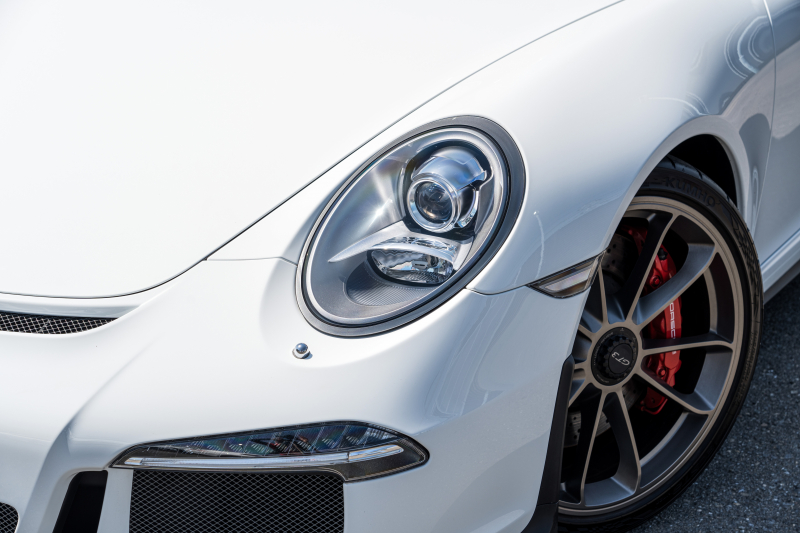 ポルシェ 911(Type991.1) GT3 ｽﾎﾟｰﾂｸﾛﾉPKG　ﾌﾞﾗｯｸﾊｰﾌﾚｻﾞｰｼｰﾄ ﾅﾋﾞTV Bｶﾒﾗ ﾌﾛﾝﾄﾘﾌﾄｼｽﾃﾑ ｽﾎﾟｰﾂｴｸﾞｿﾞｰｽﾄ PASM PDLS ｽﾎﾟｽﾃ SﾃﾞｻﾞｲﾝDﾐﾗｰ TPM ｵｰﾄA/C GT3専用20ｲﾝﾁAW　2年保証