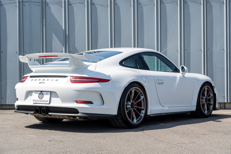ポルシェ 911(Type991.1) GT3 ｽﾎﾟｰﾂｸﾛﾉPKG　ﾌﾞﾗｯｸﾊｰﾌﾚｻﾞｰｼｰﾄ ﾅﾋﾞTV Bｶﾒﾗ ﾌﾛﾝﾄﾘﾌﾄｼｽﾃﾑ ｽﾎﾟｰﾂｴｸﾞｿﾞｰｽﾄ PASM PDLS ｽﾎﾟｽﾃ SﾃﾞｻﾞｲﾝDﾐﾗｰ TPM ｵｰﾄA/C GT3専用20ｲﾝﾁAW　2年保証