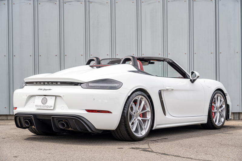 ポルシェ 718スパイダー ｽﾊﾟｲﾀﾞｰｸﾗｼｯｸｲﾝﾃﾘｱ ｽﾎﾟｰﾂｸﾛﾉPKG　ｽﾎﾟｰﾂｼｰﾄ･ﾌﾟﾗｽ ﾌﾞﾗｯｸｿﾌﾄﾄｯﾌﾟ PCMﾅﾋﾞ ｽﾎﾟｰﾂｴｸﾞｿﾞｰｽﾄ PASM ｱﾙｶﾝﾀｰﾗGTｽﾎﾟｽﾃ 718ｽﾊﾟｲﾀﾞｰ20ｲﾝﾁAW　2年保証