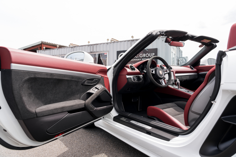 ポルシェ 718スパイダー ｽﾊﾟｲﾀﾞｰｸﾗｼｯｸｲﾝﾃﾘｱ ｽﾎﾟｰﾂｸﾛﾉPKG　ｽﾎﾟｰﾂｼｰﾄ･ﾌﾟﾗｽ ﾌﾞﾗｯｸｿﾌﾄﾄｯﾌﾟ PCMﾅﾋﾞ ｽﾎﾟｰﾂｴｸﾞｿﾞｰｽﾄ PASM ｱﾙｶﾝﾀｰﾗGTｽﾎﾟｽﾃ 718ｽﾊﾟｲﾀﾞｰ20ｲﾝﾁAW　2年保証