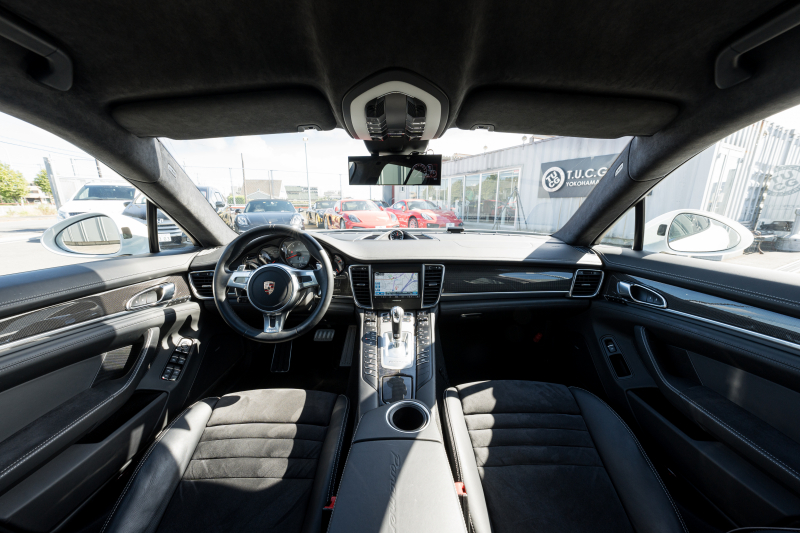 ポルシェ パナメーラ GTS ｽﾎﾟｰﾂｸﾛﾉPKG　後期 ﾌﾞﾗｯｸﾊｰﾌﾚｻﾞｰ ﾅﾋﾞTV ｽﾎﾟｰﾂｴｸﾞｿﾞｰｽﾄ ｽﾎﾟｰﾂﾃﾞｻﾞｲﾝｽﾃｱ PDLSﾌﾟﾗｽ PASM/ｴｱｻｽ ｸﾙｺﾝ BOSE RSｽﾊﾟｲﾀﾞｰ20AW　2年保証