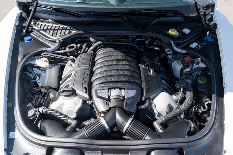 ポルシェ パナメーラ GTS ｽﾎﾟｰﾂｸﾛﾉPKG　後期 ﾌﾞﾗｯｸﾊｰﾌﾚｻﾞｰ ﾅﾋﾞTV ｽﾎﾟｰﾂｴｸﾞｿﾞｰｽﾄ ｽﾎﾟｰﾂﾃﾞｻﾞｲﾝｽﾃｱ PDLSﾌﾟﾗｽ PASM/ｴｱｻｽ ｸﾙｺﾝ BOSE RSｽﾊﾟｲﾀﾞｰ20AW　2年保証