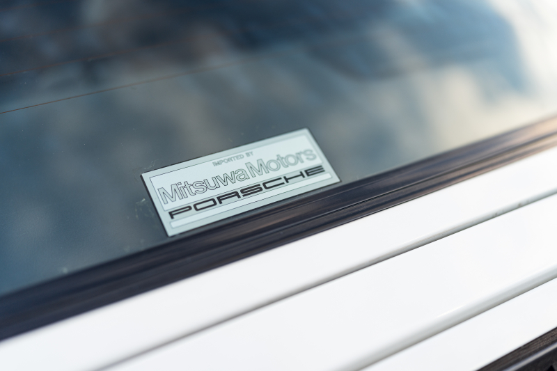 ポルシェ 911(Type964) ｶﾚﾗ2　正規ﾃﾞｨｰﾗｰ車 5速ﾏﾆｭｱﾙ 3.6L水平対向6気筒OHCｴﾝｼﾞﾝ/250PS 4Wayﾚｻﾞｰｼｰﾄ 純正ﾀｰﾎﾞﾐﾗｰ ﾋﾞﾙｼｭﾀｲﾝ車高調 Cupﾀｲﾌﾟ17ｲﾝﾁAW　ｴﾝｼﾞﾝO/H済み