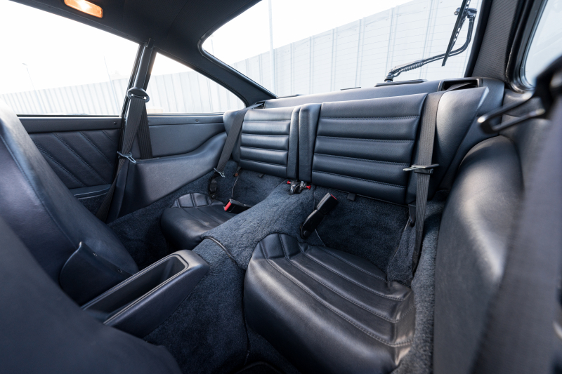 ポルシェ 911(Type964) ｶﾚﾗ2　正規ﾃﾞｨｰﾗｰ車 5速ﾏﾆｭｱﾙ 3.6L水平対向6気筒OHCｴﾝｼﾞﾝ/250PS 4Wayﾚｻﾞｰｼｰﾄ 純正ﾀｰﾎﾞﾐﾗｰ ﾋﾞﾙｼｭﾀｲﾝ車高調 Cupﾀｲﾌﾟ17ｲﾝﾁAW　ｴﾝｼﾞﾝO/H済み