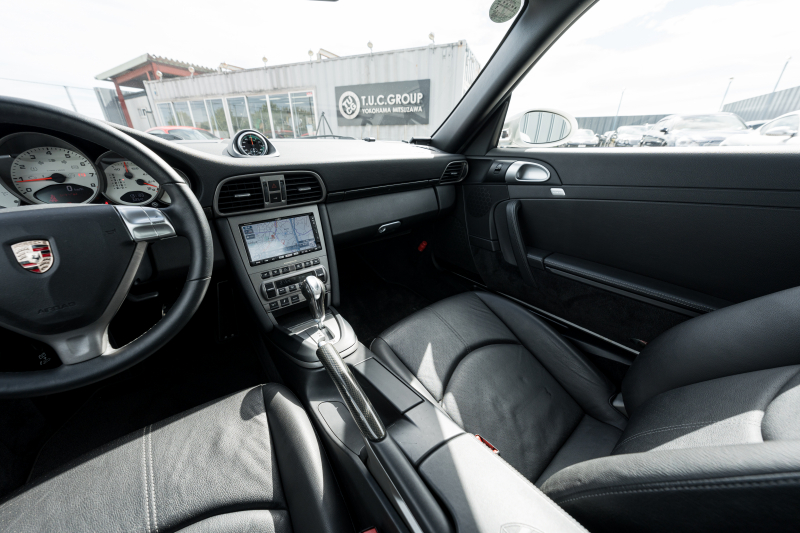 ポルシェ 911(Type997) ｶﾚﾗ ｴｸｽｸﾙｰｼﾌﾞED ｽﾎﾟｰﾂｸﾛﾉPKG　75台限定 ﾌﾞﾗｯｸﾚｻﾞｰｼｰﾄ ｸﾗﾘｵﾝﾅﾋﾞ ﾌﾙｾｸﾞTV PASM ｽﾎﾟｰﾂﾃﾞｻﾞｲﾝ19ｲﾝﾁAW ｷｾﾉﾝ ｶｰﾎﾞﾝｲﾝﾃﾘｱ　2年保証