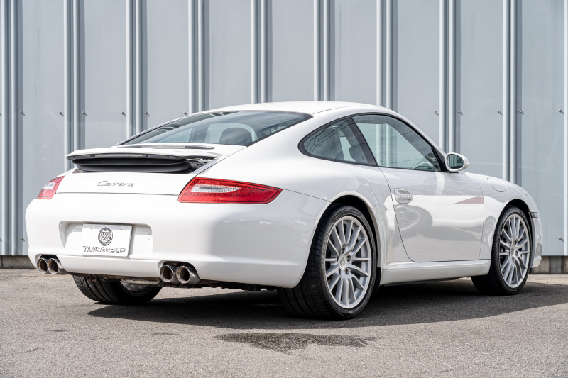 ポルシェ 911(Type997) ｶﾚﾗ ｴｸｽｸﾙｰｼﾌﾞED ｽﾎﾟｰﾂｸﾛﾉPKG　75台限定 ﾌﾞﾗｯｸﾚｻﾞｰｼｰﾄ ｸﾗﾘｵﾝﾅﾋﾞ ﾌﾙｾｸﾞTV PASM ｽﾎﾟｰﾂﾃﾞｻﾞｲﾝ19ｲﾝﾁAW ｷｾﾉﾝ ｶｰﾎﾞﾝｲﾝﾃﾘｱ　2年保証