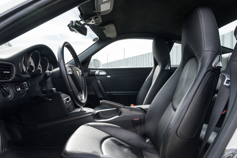 ポルシェ 911(Type997) ｶﾚﾗ ｴｸｽｸﾙｰｼﾌﾞED ｽﾎﾟｰﾂｸﾛﾉPKG　75台限定 ﾌﾞﾗｯｸﾚｻﾞｰｼｰﾄ ｸﾗﾘｵﾝﾅﾋﾞ ﾌﾙｾｸﾞTV PASM ｽﾎﾟｰﾂﾃﾞｻﾞｲﾝ19ｲﾝﾁAW ｷｾﾉﾝ ｶｰﾎﾞﾝｲﾝﾃﾘｱ　2年保証