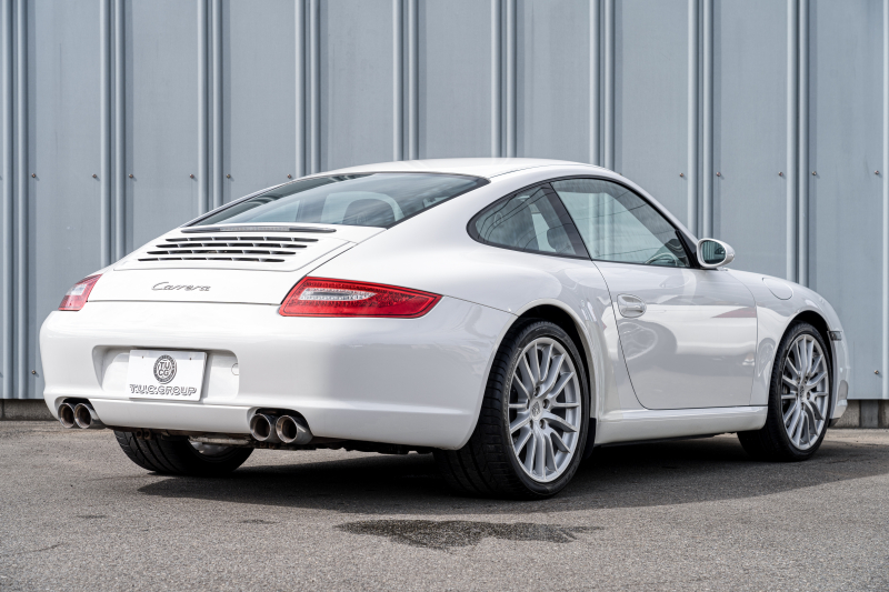 ポルシェ 911(Type997) ｶﾚﾗ ｴｸｽｸﾙｰｼﾌﾞED ｽﾎﾟｰﾂｸﾛﾉPKG　75台限定 ﾌﾞﾗｯｸﾚｻﾞｰｼｰﾄ ｸﾗﾘｵﾝﾅﾋﾞ ﾌﾙｾｸﾞTV PASM ｽﾎﾟｰﾂﾃﾞｻﾞｲﾝ19ｲﾝﾁAW ｷｾﾉﾝ ｶｰﾎﾞﾝｲﾝﾃﾘｱ　2年保証