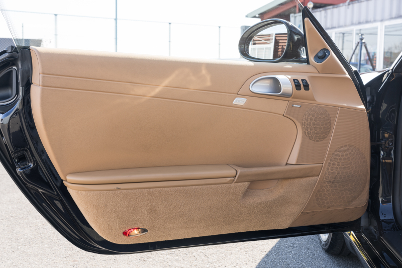 ポルシェ ケイマン(Type987) 後期ﾓﾃﾞﾙ 6速ﾏﾆｭｱﾙ  ﾍﾞｰｼﾞｭﾊｰﾌﾚｻﾞｰｼｰﾄ ｸﾗﾘｵﾝSDﾅﾋﾞ ﾌﾙｾｸﾞTV  ｱｰｷｭﾚｰﾏﾌﾗｰ ｷｾﾉﾝﾍｯﾄﾞﾗｲﾄ&ﾀﾞｲﾅﾐｯｸｺｰﾅﾘﾝｸﾞﾗｲﾄ BOSEｻｳﾝﾄﾞ 19ｲﾝﾁAW　2年保証