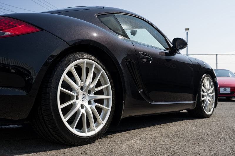 ポルシェ ケイマン(Type987) 後期ﾓﾃﾞﾙ 6速ﾏﾆｭｱﾙ  ﾍﾞｰｼﾞｭﾊｰﾌﾚｻﾞｰｼｰﾄ ｸﾗﾘｵﾝSDﾅﾋﾞ ﾌﾙｾｸﾞTV  ｱｰｷｭﾚｰﾏﾌﾗｰ ｷｾﾉﾝﾍｯﾄﾞﾗｲﾄ&ﾀﾞｲﾅﾐｯｸｺｰﾅﾘﾝｸﾞﾗｲﾄ BOSEｻｳﾝﾄﾞ 19ｲﾝﾁAW　2年保証