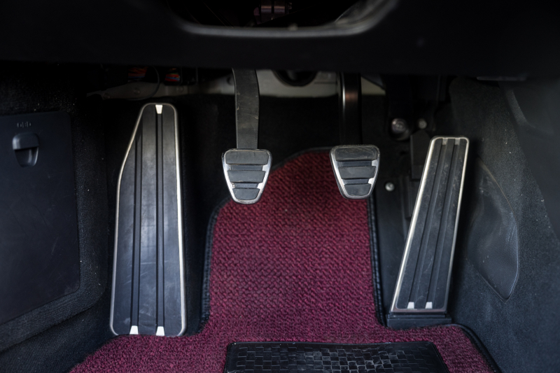 ポルシェ ボクスター(Type981) ﾍﾞｰｽｸﾞﾚｰﾄﾞ　6速ﾏﾆｭｱﾙ ﾌﾞﾗｯｸﾊｰﾌﾚｻﾞｰｼｰﾄ ﾌﾞﾗｯｸｿﾌﾄﾄｯﾌﾟ ｸﾗﾘｵﾝﾅﾋﾞ ﾌﾙｾｸﾞTV PDLS ﾋﾞﾙｼｭﾀｲﾝ車高調 ﾎﾞｸｽﾀｰ18ｲﾝﾁAW　2年保証