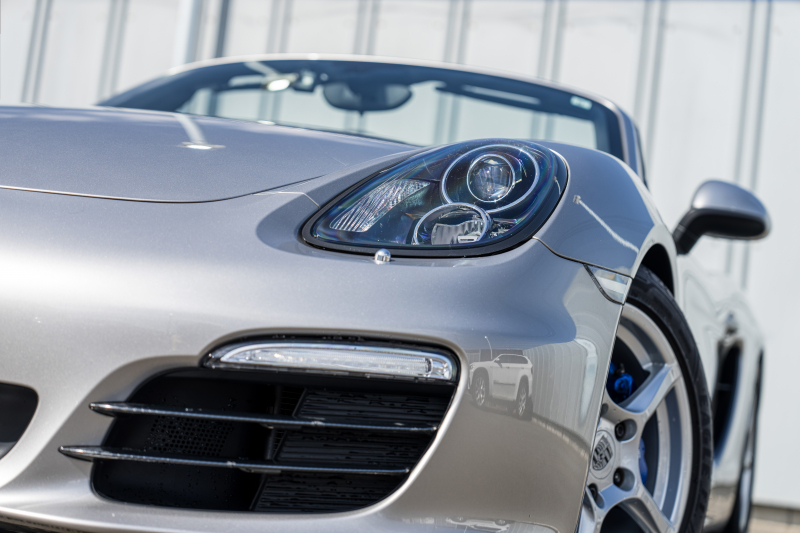 ポルシェ ボクスター(Type981) ﾍﾞｰｽｸﾞﾚｰﾄﾞ　6速ﾏﾆｭｱﾙ ﾌﾞﾗｯｸﾊｰﾌﾚｻﾞｰｼｰﾄ ﾌﾞﾗｯｸｿﾌﾄﾄｯﾌﾟ ｸﾗﾘｵﾝﾅﾋﾞ ﾌﾙｾｸﾞTV PDLS ﾋﾞﾙｼｭﾀｲﾝ車高調 ﾎﾞｸｽﾀｰ18ｲﾝﾁAW　2年保証