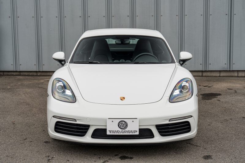 ポルシェ 718 ケイマン ｽﾎﾟｰﾂｸﾛﾉPKG　MY18 6速MT ﾌﾞﾗｯｸﾊｰﾌﾚｻﾞｰ PCMﾅﾋﾞ AppleCarPlay ｽﾎﾟｰﾂｴｸﾞｿﾞｰｽﾄ PASM ｷｾﾉﾝ ｵｰﾄｴｱｺﾝ TPM ｹｲﾏﾝS19ｲﾝﾁAW　2年保証