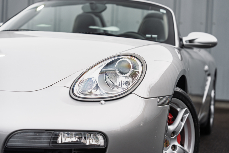 ポルシェ ボクスター(Type987) S　MY08 ﾌﾞﾗｯｸﾚｻﾞｰｲﾝﾃﾘｱ ｱﾀﾞﾌﾟﾃｨﾌﾞｽﾎﾟｰﾂｼｰﾄ ｼｰﾄﾋｰﾀｰ ｷｾﾉﾝﾍｯﾄﾞﾗｲﾄ ｸﾙｺﾝ ﾎﾞｸｽﾀｰS18ｲﾝﾁAW ｶﾗｰｸﾚｽﾄｾﾝﾀｰｷｬｯﾌﾟ ｵｰﾄｴｱｺﾝ 　2年保証