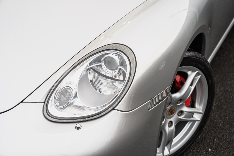 ポルシェ ボクスター(Type987) S　MY08 ﾌﾞﾗｯｸﾚｻﾞｰｲﾝﾃﾘｱ ｱﾀﾞﾌﾟﾃｨﾌﾞｽﾎﾟｰﾂｼｰﾄ ｼｰﾄﾋｰﾀｰ ｷｾﾉﾝﾍｯﾄﾞﾗｲﾄ ｸﾙｺﾝ ﾎﾞｸｽﾀｰS18ｲﾝﾁAW ｶﾗｰｸﾚｽﾄｾﾝﾀｰｷｬｯﾌﾟ ｵｰﾄｴｱｺﾝ 　2年保証