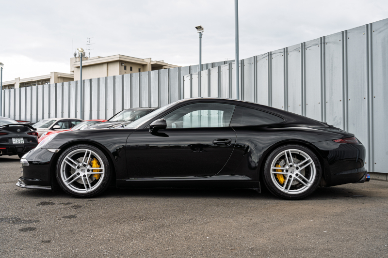 ポルシェ 911(Type991.1) ｶﾚﾗ ｽﾎﾟｰﾂｸﾛﾉPKG　ﾌﾞﾗｯｸﾚｻﾞｰｽﾎﾟｰﾂｼｰﾄﾌﾟﾗｽ ﾅﾋﾞTV ｽﾎﾟｰﾂｴｸﾞｿﾞｰｽﾄ PASM ｽﾎﾟｰﾂﾃﾞｻﾞｲﾝｽﾃｱ ｷｾﾉﾝ ｶﾚﾗ19ｲﾝﾁAW H&Rﾀﾞｳﾝｻｽ　2年保証