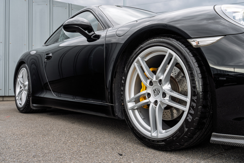 ポルシェ 911(Type991.1) ｶﾚﾗ ｽﾎﾟｰﾂｸﾛﾉPKG　ﾌﾞﾗｯｸﾚｻﾞｰｽﾎﾟｰﾂｼｰﾄﾌﾟﾗｽ ﾅﾋﾞTV ｽﾎﾟｰﾂｴｸﾞｿﾞｰｽﾄ PASM ｽﾎﾟｰﾂﾃﾞｻﾞｲﾝｽﾃｱ ｷｾﾉﾝ ｶﾚﾗ19ｲﾝﾁAW H&Rﾀﾞｳﾝｻｽ　2年保証