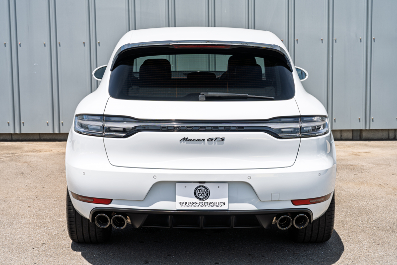 ポルシェ マカン GTS ｽﾎﾟｰﾂｸﾛﾉPKG　ﾌﾞﾗｯｸﾊｰﾌﾚｻﾞｰｼｰﾄ 10.9ｲﾝﾁPCM AppleCarPlay ｱﾗｳﾝﾄﾞﾋﾞｭｰ ｽﾎﾟｴｸﾞ ﾚｰﾝﾃﾞｨﾊﾟｰﾁｬｰﾜｰﾆﾝｸﾞ PASM PDLS ACC RSｽﾊﾟｲﾀﾞｰ20AW　2年保証