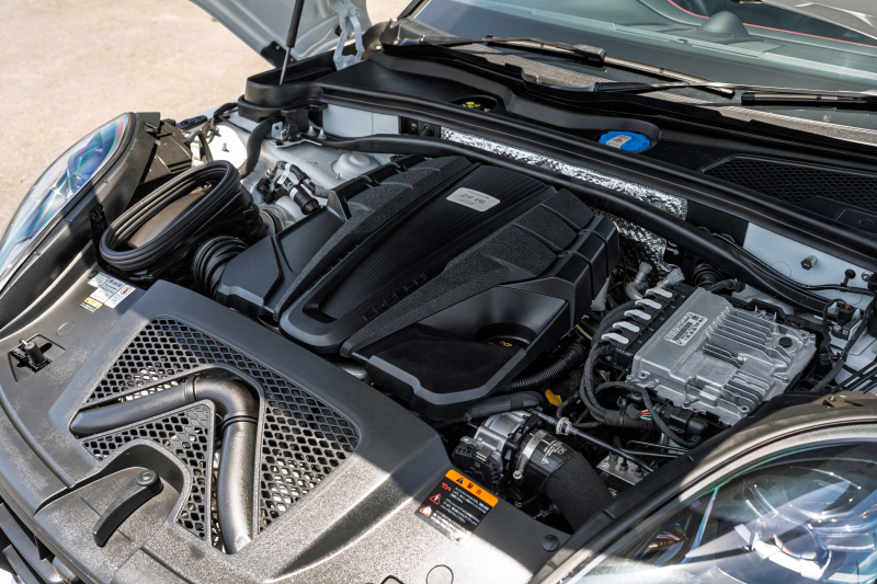 ポルシェ マカン GTS ｽﾎﾟｰﾂｸﾛﾉPKG　ﾌﾞﾗｯｸﾊｰﾌﾚｻﾞｰｼｰﾄ 10.9ｲﾝﾁPCM AppleCarPlay ｱﾗｳﾝﾄﾞﾋﾞｭｰ ｽﾎﾟｴｸﾞ ﾚｰﾝﾃﾞｨﾊﾟｰﾁｬｰﾜｰﾆﾝｸﾞ PASM PDLS ACC RSｽﾊﾟｲﾀﾞｰ20AW　2年保証