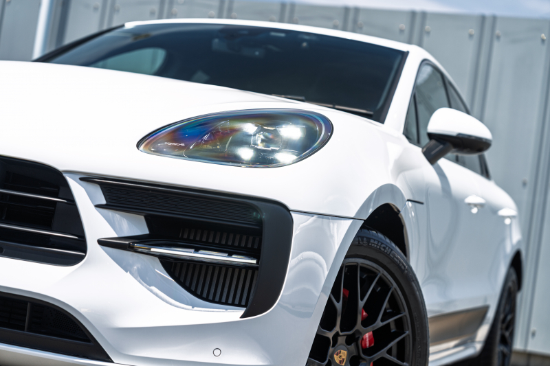 ポルシェ マカン GTS ｽﾎﾟｰﾂｸﾛﾉPKG　ﾌﾞﾗｯｸﾊｰﾌﾚｻﾞｰｼｰﾄ 10.9ｲﾝﾁPCM AppleCarPlay ｱﾗｳﾝﾄﾞﾋﾞｭｰ ｽﾎﾟｴｸﾞ ﾚｰﾝﾃﾞｨﾊﾟｰﾁｬｰﾜｰﾆﾝｸﾞ PASM PDLS ACC RSｽﾊﾟｲﾀﾞｰ20AW　2年保証