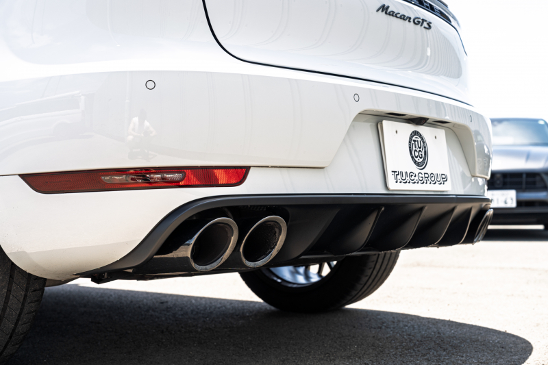 ポルシェ マカン GTS ｽﾎﾟｰﾂｸﾛﾉPKG　ﾌﾞﾗｯｸﾊｰﾌﾚｻﾞｰｼｰﾄ 10.9ｲﾝﾁPCM AppleCarPlay ｱﾗｳﾝﾄﾞﾋﾞｭｰ ｽﾎﾟｴｸﾞ ﾚｰﾝﾃﾞｨﾊﾟｰﾁｬｰﾜｰﾆﾝｸﾞ PASM PDLS ACC RSｽﾊﾟｲﾀﾞｰ20AW　2年保証