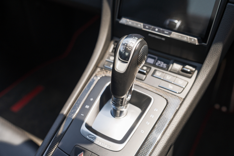 ポルシェ 911(Type991.1) ｶﾚﾗ4 ｽﾎﾟｰﾂｸﾛﾉPKG　MY13 ﾌﾞﾗｯｸﾚｻﾞｰｽﾎﾟｰﾂｼｰﾄﾌﾟﾗｽ ﾅﾋﾞTV ｽﾎﾟｰﾂﾃﾞｻﾞｲﾝPKG ｽﾎﾟｰﾂﾃﾞｻﾞｲﾝｽﾃｱ ｴﾝﾄﾘｰD ｷｾﾉﾝ ｶﾚﾗS20ｲﾝﾁAW 　2年保証