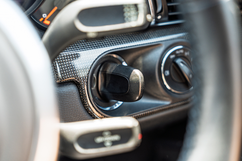 ポルシェ 911(Type991.1) ｶﾚﾗ4 ｽﾎﾟｰﾂｸﾛﾉPKG　MY13 ﾌﾞﾗｯｸﾚｻﾞｰｽﾎﾟｰﾂｼｰﾄﾌﾟﾗｽ ﾅﾋﾞTV ｽﾎﾟｰﾂﾃﾞｻﾞｲﾝPKG ｽﾎﾟｰﾂﾃﾞｻﾞｲﾝｽﾃｱ ｴﾝﾄﾘｰD ｷｾﾉﾝ ｶﾚﾗS20ｲﾝﾁAW 　2年保証