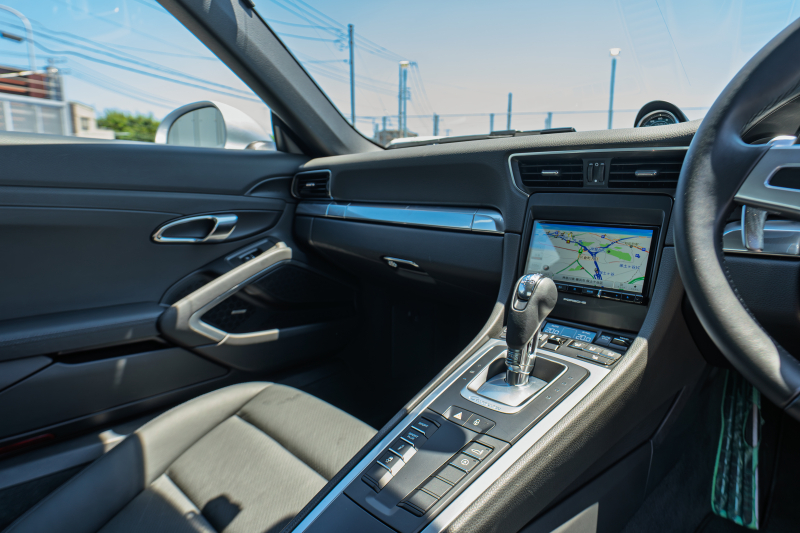 ポルシェ 911(Type991.1) ｶﾚﾗ4S ｽﾎﾟｰﾂｸﾛﾉPKG　MY16 ﾌﾞﾗｯｸﾚｻﾞｰｼｰﾄ ﾅﾋﾞTV PASM ｽﾎﾟｰﾂﾃﾞｻﾞｲﾝｽﾃｱﾘﾝｸﾞ ｴﾝﾄﾘｰﾄﾞﾗｲﾌﾞ BOSE ｵｰﾄｴｱｺﾝ 電動Dﾐﾗｰ TPM ｶﾚﾗｸﾗｼｯｸ20ｲﾝﾁAW　2年保証