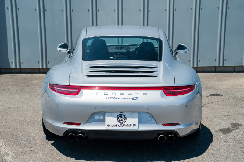 ポルシェ 911(Type991.1) ｶﾚﾗ4S ｽﾎﾟｰﾂｸﾛﾉPKG　MY16 ﾌﾞﾗｯｸﾚｻﾞｰｼｰﾄ ﾅﾋﾞTV PASM ｽﾎﾟｰﾂﾃﾞｻﾞｲﾝｽﾃｱﾘﾝｸﾞ ｴﾝﾄﾘｰﾄﾞﾗｲﾌﾞ BOSE ｵｰﾄｴｱｺﾝ 電動Dﾐﾗｰ TPM ｶﾚﾗｸﾗｼｯｸ20ｲﾝﾁAW　2年保証