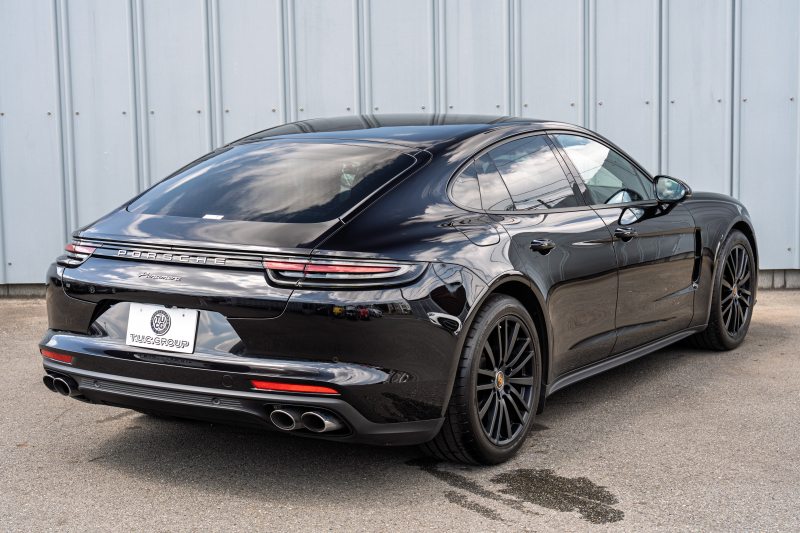 ポルシェ パナメーラ ﾍﾞｰｽｸﾞﾚｰﾄﾞ ｽﾎﾟｰﾂｸﾛﾉPKG　ﾌﾞﾗｯｸﾚｻﾞｰｼｰﾄ PCMﾅﾋﾞ CayPlay LEDﾗｲﾄ PASM/ｴｱｻｽ ｴﾝﾄﾘｰD ACC ﾚｰﾝﾃﾞｨﾊﾟｰﾁｬｰﾜｰﾆﾝｸﾞ ﾊﾟﾅﾒｰﾗﾃﾞｻﾞｲﾝ20ｲﾝﾁAW　2年保証