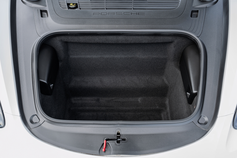 ポルシェ 718 ケイマン GTS ｽﾎﾟｰﾂｸﾛﾉPKG　ﾎﾞﾙﾄﾞｰﾚｯﾄﾞﾚｻﾞｰｲﾝﾃﾘｱ PCMﾅﾋﾞ ｽﾎﾟｴｸﾞ PASM GTｽﾎﾟｰﾂｽﾃｱ TPM ｵｰﾄｴｱｺﾝ ｷｾﾉﾝ 電格ﾐﾗｰ ｶﾚﾗS20ｲﾝﾁAW ﾊﾟｰｸｱｼｽﾄ　2年保証