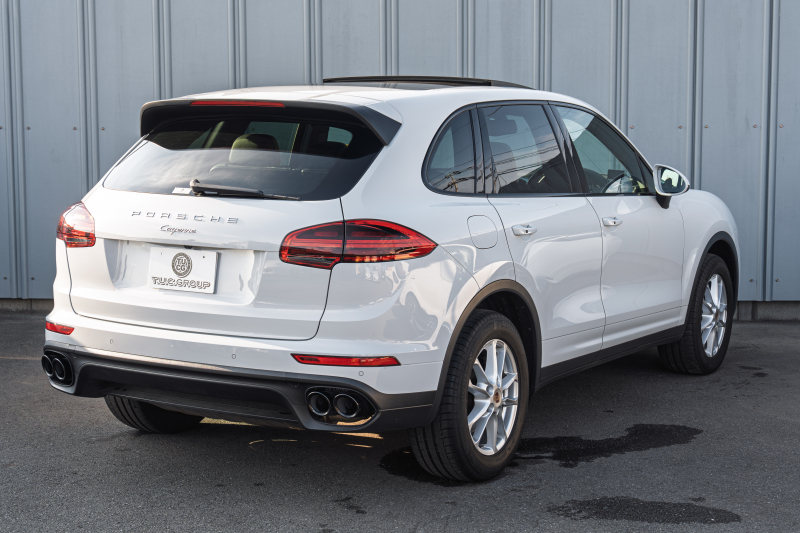 ポルシェ カイエン ﾍﾞｰｽｸﾞﾚｰﾄﾞ　MY16 後期ﾓﾃﾞﾙ ﾍﾞｰｼﾞｭﾚｻﾞｰｼｰﾄ ｼｰﾄﾋｰﾀｰ ﾊﾟﾉﾗﾏｻﾝﾙｰﾌ ｸﾗﾘｵﾝﾅﾋﾞ ﾌﾙｾｸﾞTV ﾊﾞｯｸｶﾒﾗ ｴﾝﾄﾘｰﾄﾞﾗｲﾌﾞ ｸﾙｺﾝ ｷｾﾉﾝﾗｲﾄ ｽﾎﾟｰﾂﾃｰﾙﾊﾟｲﾌﾟ ｶｲｴﾝ18ｲﾝﾁAW　2年保証