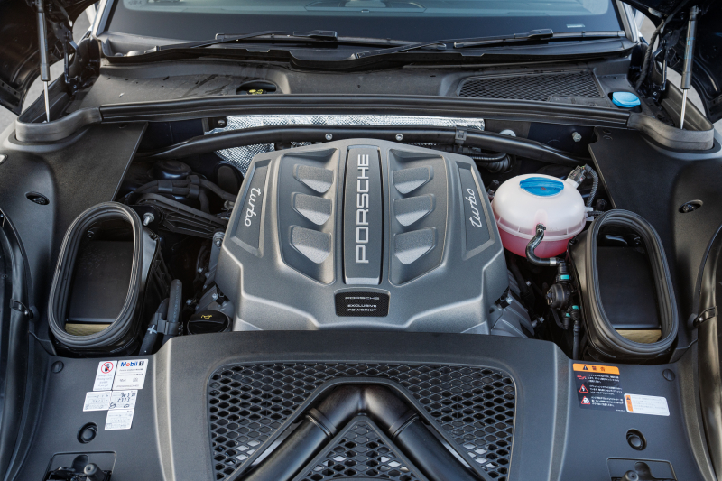 ポルシェ マカン ﾀｰﾎﾞ ﾊﾟｰﾌｫｰﾏﾝｽ ｽﾎﾟｰﾂｸﾛﾉPKG　1ｵｰﾅｰ 440ps ﾌﾞﾗｯｸﾚｻﾞｰｼｰﾄ PCMﾅﾋﾞTV ｱﾗｳﾝﾄﾞﾋﾞｭｰ ｽﾎﾟｴｸﾞ LED/PDLS+ PASM ｴﾝﾄﾘｰﾄﾞﾗｲﾌﾞ ｶｰﾎﾞﾝｲﾝﾃﾘｱP ﾏｶﾝﾃﾞｻﾞｲﾝ19ｲﾝﾁAW　2年保証