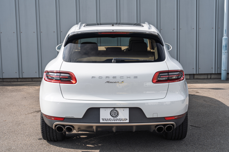 ポルシェ マカン S　ﾍﾞｰｼﾞｭﾊｰﾌﾚｻﾞｰｼｰﾄ ｼｰﾄﾋｰﾀｰ ﾊﾟﾉﾗﾏSR ｸﾗﾘｵﾝﾅﾋﾞTV ｴﾝﾄﾘｰD PDLS ﾊﾟｰｸｾﾝｻｰ BOSE ﾊﾟﾄﾞﾙ 911ﾀｰﾎﾞﾃﾞｻﾞｲﾝ21AW　2年保証