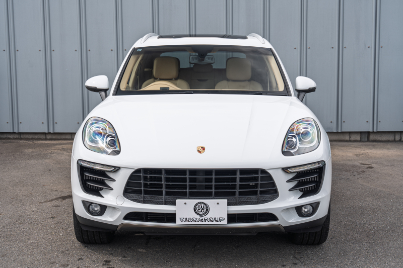 ポルシェ マカン S　ﾍﾞｰｼﾞｭﾊｰﾌﾚｻﾞｰｼｰﾄ ｼｰﾄﾋｰﾀｰ ﾊﾟﾉﾗﾏSR ｸﾗﾘｵﾝﾅﾋﾞTV ｴﾝﾄﾘｰD PDLS ﾊﾟｰｸｾﾝｻｰ BOSE ﾊﾟﾄﾞﾙ 911ﾀｰﾎﾞﾃﾞｻﾞｲﾝ21AW　2年保証