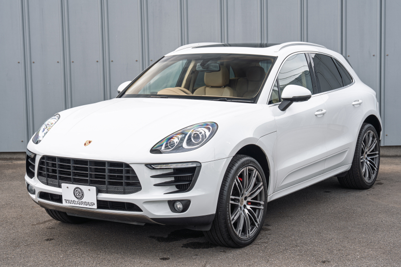 ポルシェ マカン S　ﾍﾞｰｼﾞｭﾊｰﾌﾚｻﾞｰｼｰﾄ ｼｰﾄﾋｰﾀｰ ﾊﾟﾉﾗﾏSR ｸﾗﾘｵﾝﾅﾋﾞTV ｴﾝﾄﾘｰD PDLS ﾊﾟｰｸｾﾝｻｰ BOSE ﾊﾟﾄﾞﾙ 911ﾀｰﾎﾞﾃﾞｻﾞｲﾝ21AW　2年保証