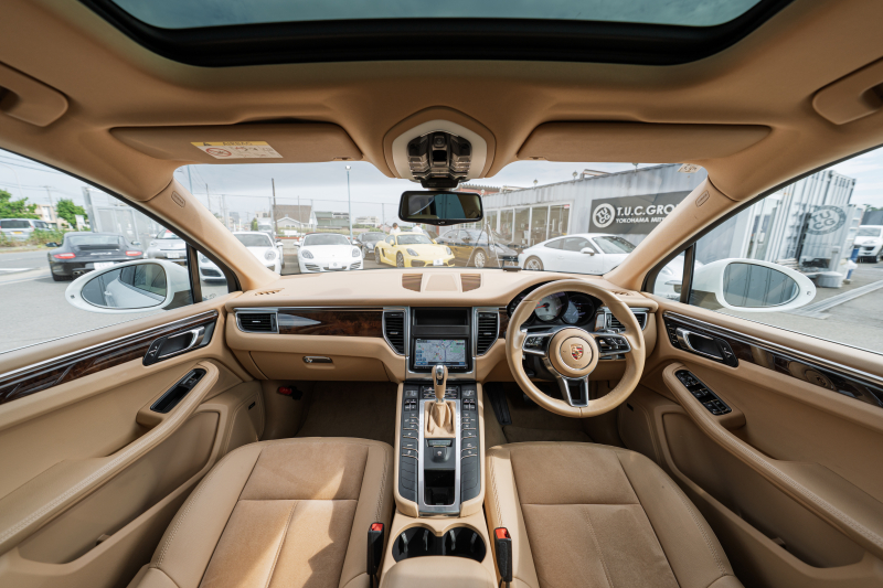 ポルシェ マカン S　ﾍﾞｰｼﾞｭﾊｰﾌﾚｻﾞｰｼｰﾄ ｼｰﾄﾋｰﾀｰ ﾊﾟﾉﾗﾏSR ｸﾗﾘｵﾝﾅﾋﾞTV ｴﾝﾄﾘｰD PDLS ﾊﾟｰｸｾﾝｻｰ BOSE ﾊﾟﾄﾞﾙ 911ﾀｰﾎﾞﾃﾞｻﾞｲﾝ21AW　2年保証