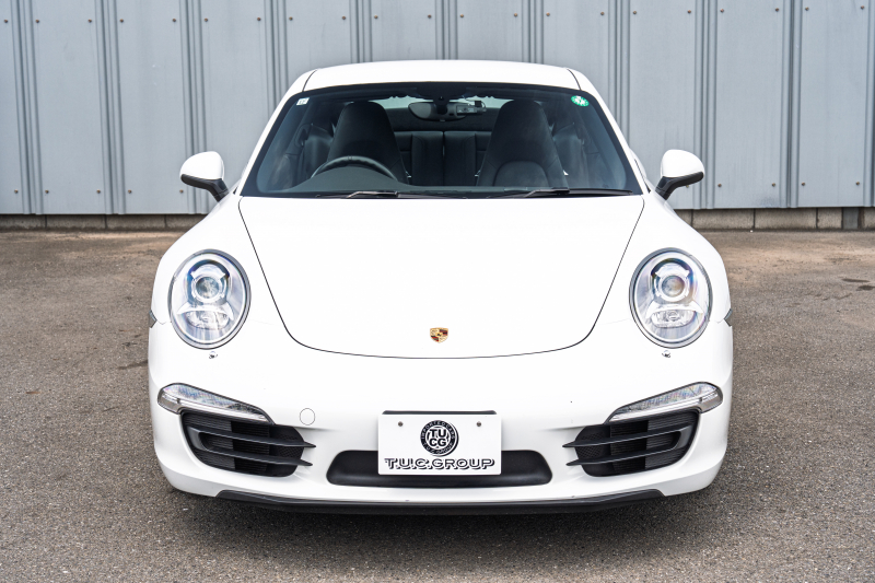 ポルシェ 911(Type991.1) ｶﾚﾗ4　MY16 ﾌﾞﾗｯｸﾚｻﾞｰｽﾎﾟｰﾂｼｰﾄ ｼｰﾄﾋｰﾀｰ ﾅﾋﾞTV ｽﾎﾟｰﾂﾃﾞｻﾞｲﾝｽﾃｱ 電格ﾐﾗｰ ｷｾﾉﾝ ｵｰﾄｴｱｺﾝ ｶﾚﾗ19ｲﾝﾁAW 　2年保証