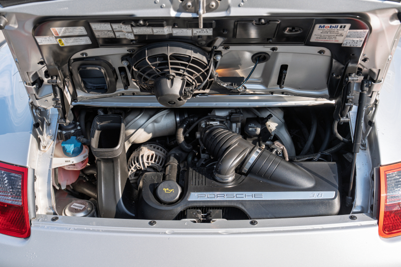 ポルシェ 911(Type997) ｶﾚﾗ4S　ﾌﾞﾗｯｸﾚｻﾞｰｼｰﾄ ｼｰﾄﾋｰﾀｰ ｸﾗﾘｵﾝﾅﾋﾞ ﾌﾙｾｸﾞTV PASM ｶﾚﾗS19ｲﾝﾁAW ｷｾﾉﾝﾍｯﾄﾞﾗｲﾄ ｵｰﾄｴｱｺﾝ PSM ﾊﾞｯｸｶﾒﾗ F/Rﾌｫｸﾞ　2年保証