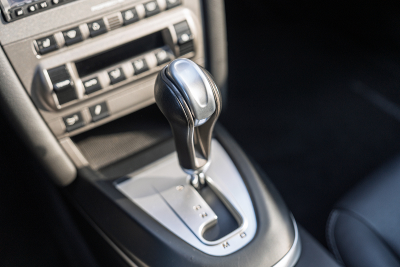 ポルシェ 911(Type997) ｶﾚﾗ4S　ﾌﾞﾗｯｸﾚｻﾞｰｼｰﾄ ｼｰﾄﾋｰﾀｰ ｸﾗﾘｵﾝﾅﾋﾞ ﾌﾙｾｸﾞTV PASM ｶﾚﾗS19ｲﾝﾁAW ｷｾﾉﾝﾍｯﾄﾞﾗｲﾄ ｵｰﾄｴｱｺﾝ PSM ﾊﾞｯｸｶﾒﾗ F/Rﾌｫｸﾞ　2年保証