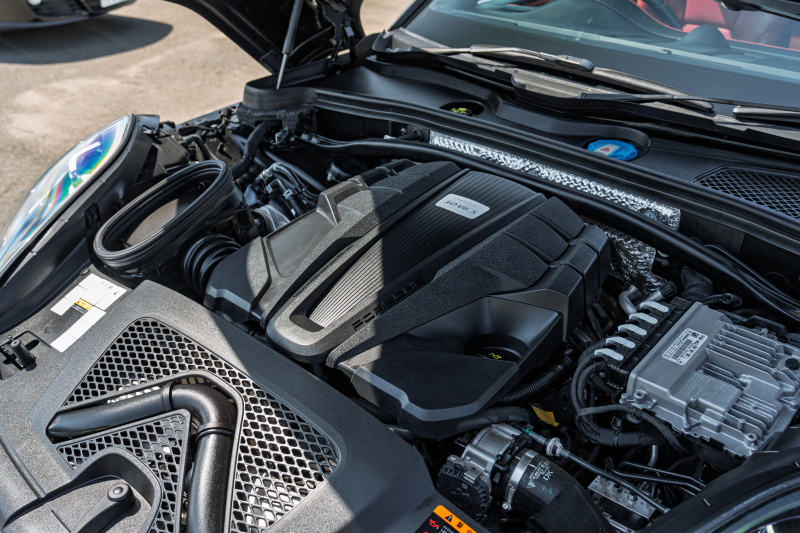 ポルシェ マカン S ｽﾎﾟｰﾂｸﾛﾉPKG　ﾚｻﾞｰPKG(ﾌﾞﾗｯｸ/ｶﾞｰﾈｯﾄﾚｯﾄﾞ) ﾋｰﾀｰ&ﾍﾞﾝﾁﾚｰﾀｰ ﾊﾟﾉﾗﾏSR PCMﾅﾋﾞ CarPlay PDLS+ PASM ｴﾝﾄﾘｰﾄﾞﾗｲﾌﾞ ACC ﾏｶﾝﾀｰﾎﾞ20ｲﾝﾁAW　2年保証