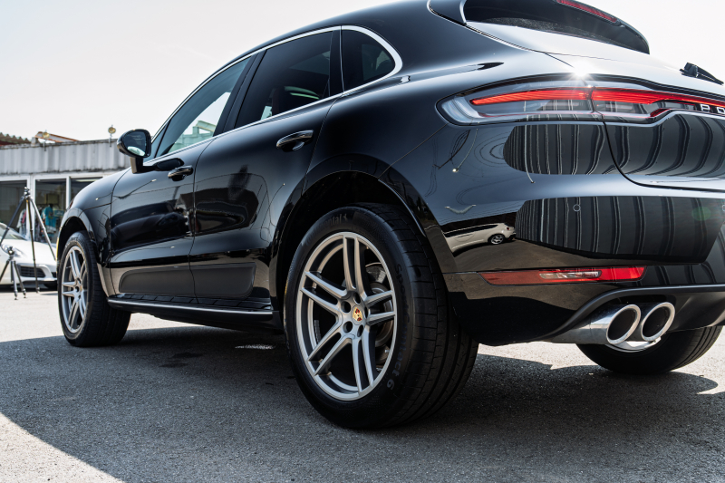 ポルシェ マカン S ｽﾎﾟｰﾂｸﾛﾉPKG　ﾚｻﾞｰPKG(ﾌﾞﾗｯｸ/ｶﾞｰﾈｯﾄﾚｯﾄﾞ) ﾋｰﾀｰ&ﾍﾞﾝﾁﾚｰﾀｰ ﾊﾟﾉﾗﾏSR PCMﾅﾋﾞ CarPlay PDLS+ PASM ｴﾝﾄﾘｰﾄﾞﾗｲﾌﾞ ACC ﾏｶﾝﾀｰﾎﾞ20ｲﾝﾁAW　2年保証