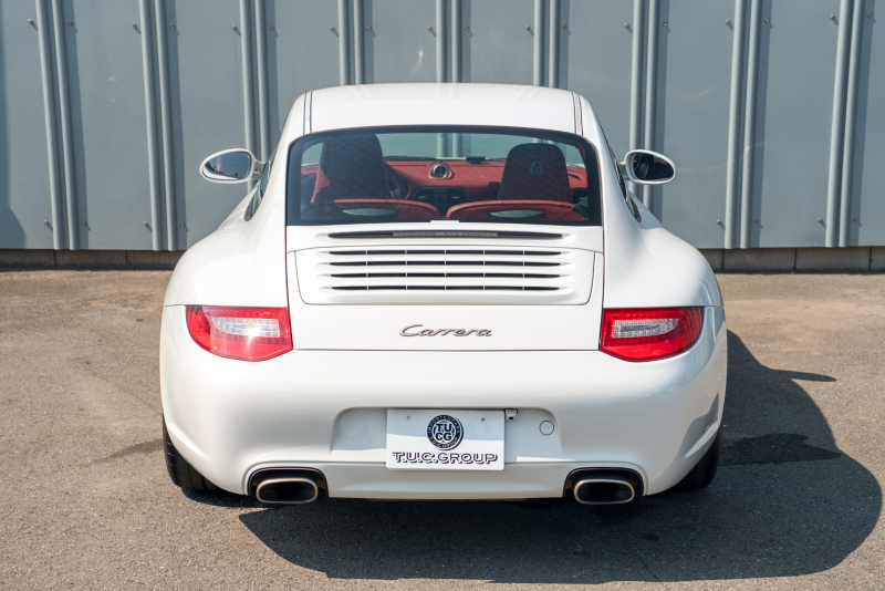 ポルシェ 911(Type997) ｶﾚﾗ ｽﾎﾟｰﾂｸﾛﾉPKG　後期ﾓﾃﾞﾙ ｶﾚﾗﾚｯﾄﾞﾅﾁｭﾗﾙﾚｻﾞｰｲﾝﾃﾘｱ ｸﾗﾘｵﾝﾅﾋﾞ ﾌﾙｾｸﾞTV ﾊﾞｯｸｶﾒﾗ PASM ｷｾﾉﾝ&ﾀﾞｲﾅﾐｯｸｺｰﾅﾘﾝｸﾞﾗｲﾄ ｵｰﾄｴｱｺﾝ ｶﾚﾗ18ｲﾝﾁAW　2年保証