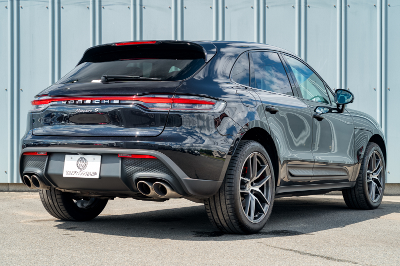 ポルシェ マカン S ｽﾎﾟｰﾂｸﾛﾉPKG　1ｵｰﾅｰ ｱﾀﾞﾌﾟﾃｨﾌﾞｽﾎﾟｰﾂｼｰﾄ ﾋｰﾀｰ ﾊﾟﾉﾗﾏSR PCMﾅﾋﾞ CarPlay PDLS+ PASM ｴﾝﾄﾘｰﾄﾞﾗｲﾌﾞ ACC ﾚｰﾝｷｰﾌﾟTPM ﾏｶﾝS20ｲﾝﾁAW　2年保証