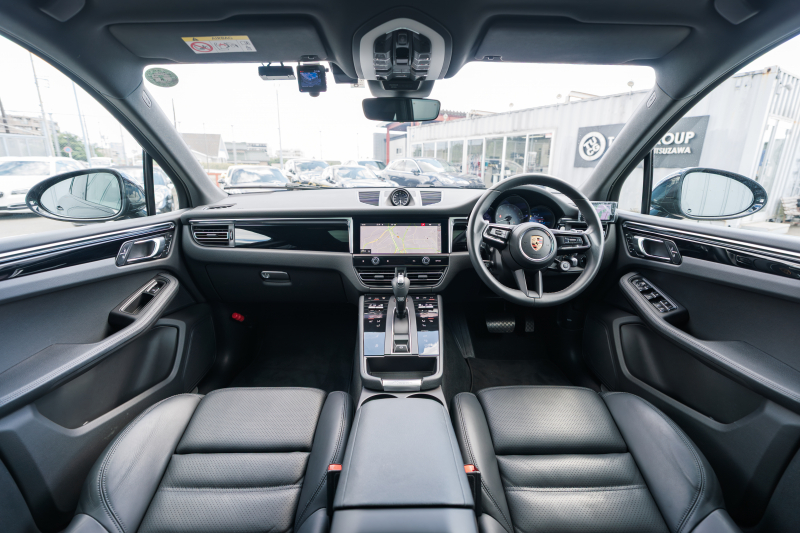 ポルシェ マカン S ｽﾎﾟｰﾂｸﾛﾉPKG　1ｵｰﾅｰ ｱﾀﾞﾌﾟﾃｨﾌﾞｽﾎﾟｰﾂｼｰﾄ ﾋｰﾀｰ ﾊﾟﾉﾗﾏSR PCMﾅﾋﾞ CarPlay PDLS+ PASM ｴﾝﾄﾘｰﾄﾞﾗｲﾌﾞ ACC ﾚｰﾝｷｰﾌﾟTPM ﾏｶﾝS20ｲﾝﾁAW　2年保証