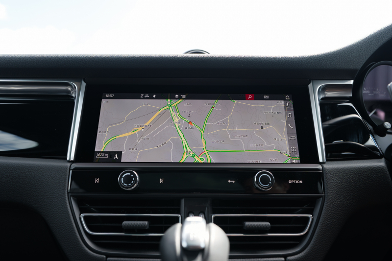 ポルシェ マカン S ｽﾎﾟｰﾂｸﾛﾉPKG　1ｵｰﾅｰ ｱﾀﾞﾌﾟﾃｨﾌﾞｽﾎﾟｰﾂｼｰﾄ ﾋｰﾀｰ ﾊﾟﾉﾗﾏSR PCMﾅﾋﾞ CarPlay PDLS+ PASM ｴﾝﾄﾘｰﾄﾞﾗｲﾌﾞ ACC ﾚｰﾝｷｰﾌﾟTPM ﾏｶﾝS20ｲﾝﾁAW　2年保証