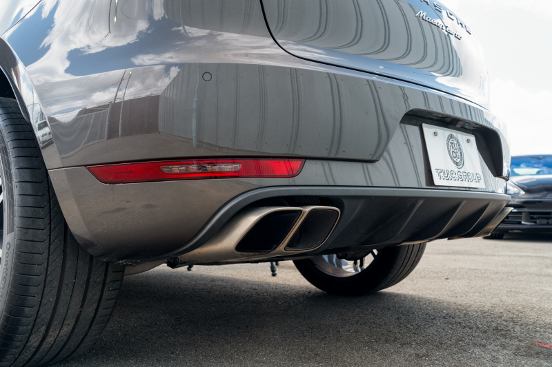 ポルシェ マカン ﾀｰﾎﾞ　ｶﾞｰﾈｯﾄﾚｯﾄﾞﾚｻﾞｰｼｰﾄ PCMﾅﾋﾞｱﾗｳﾝﾄﾞﾋﾞｭｰ Carplay LED/PDLS+ PASM ｴﾝﾄﾘｰﾄﾞﾗｲﾌﾞ ﾚｰﾝﾃﾞﾊﾟｰﾁｬｰﾜｰﾆﾝｸﾞ 911ﾀｰﾎﾞﾃﾞｻﾞｲﾝ21ｲﾝﾁAW　2年保証