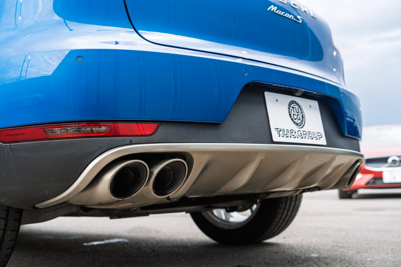 ポルシェ マカン S　ﾌﾞﾗｯｸﾊｰﾌﾚｻﾞｰｼｰﾄ ｸﾗﾘｵﾝﾅﾋﾞ ﾌﾙｾｸﾞTV BTｵｰﾃﾞｨｵ PDLS/ｷｾﾉﾝﾗｲﾄ ﾊﾟｰｸｱｼｽﾄ ｵｰﾄﾃｰﾙｹﾞｰﾄ ｶﾗｰｸﾚｽﾄｾﾝﾀｰｷｬｯﾌﾟ ﾏｶﾝﾀｰﾎﾞ19ｲﾝﾁAW　2年保証