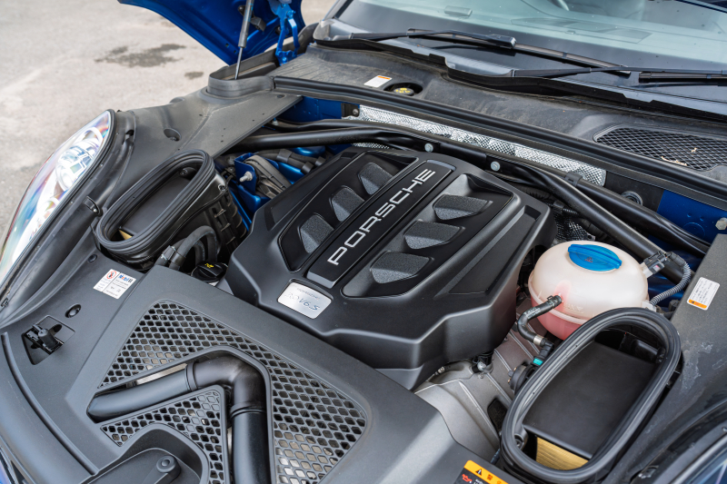 ポルシェ マカン S　ﾌﾞﾗｯｸﾊｰﾌﾚｻﾞｰｼｰﾄ ｸﾗﾘｵﾝﾅﾋﾞ ﾌﾙｾｸﾞTV BTｵｰﾃﾞｨｵ PDLS/ｷｾﾉﾝﾗｲﾄ ﾊﾟｰｸｱｼｽﾄ ｵｰﾄﾃｰﾙｹﾞｰﾄ ｶﾗｰｸﾚｽﾄｾﾝﾀｰｷｬｯﾌﾟ ﾏｶﾝﾀｰﾎﾞ19ｲﾝﾁAW　2年保証