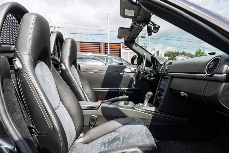 ポルシェ ボクスター S ｽﾎﾟｰﾂｸﾛﾉPKG　後期ﾓﾃﾞﾙ ﾌﾞﾗｯｸﾊｰﾌﾚｻﾞｰｼｰﾄ ｼｰﾄﾋｰﾀｰ ﾌﾞﾗｯｸｿﾌﾄﾄｯﾌﾟ ｸﾗﾘｵﾝﾅﾋﾞTV ﾀﾞｲﾅﾐｯｸｺｰﾅﾘﾝｸﾞﾗｲﾄ ｸﾙｺﾝ ｵｰﾄｴｱｺﾝ ｹｲﾏﾝS18ｲﾝﾁAW　2年保証